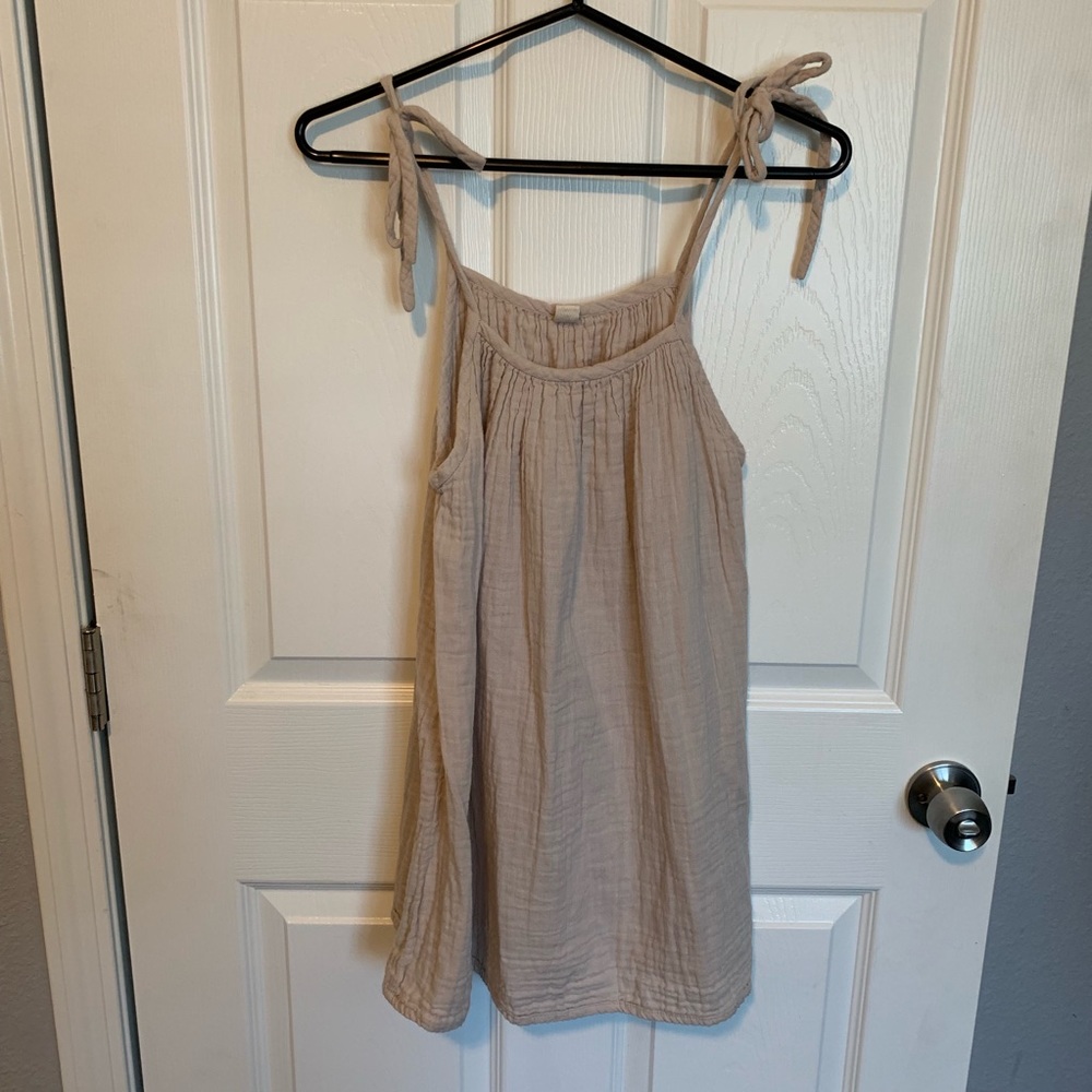 Adjustable tank top